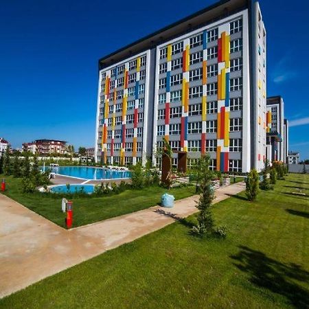 Selin'S Apartment With Pool View Antalya Bagian luar foto