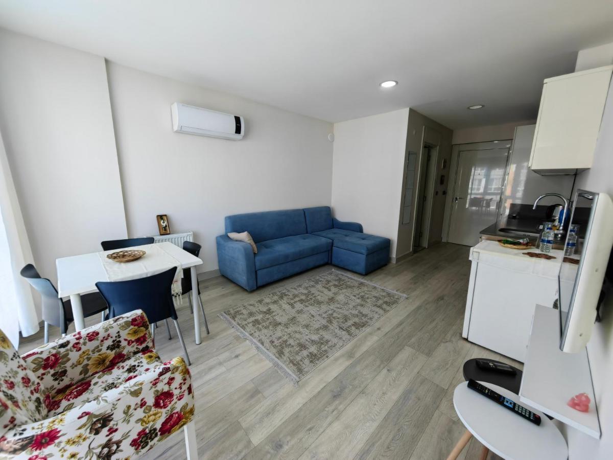 Selin'S Apartment With Pool View Antalya Bagian luar foto