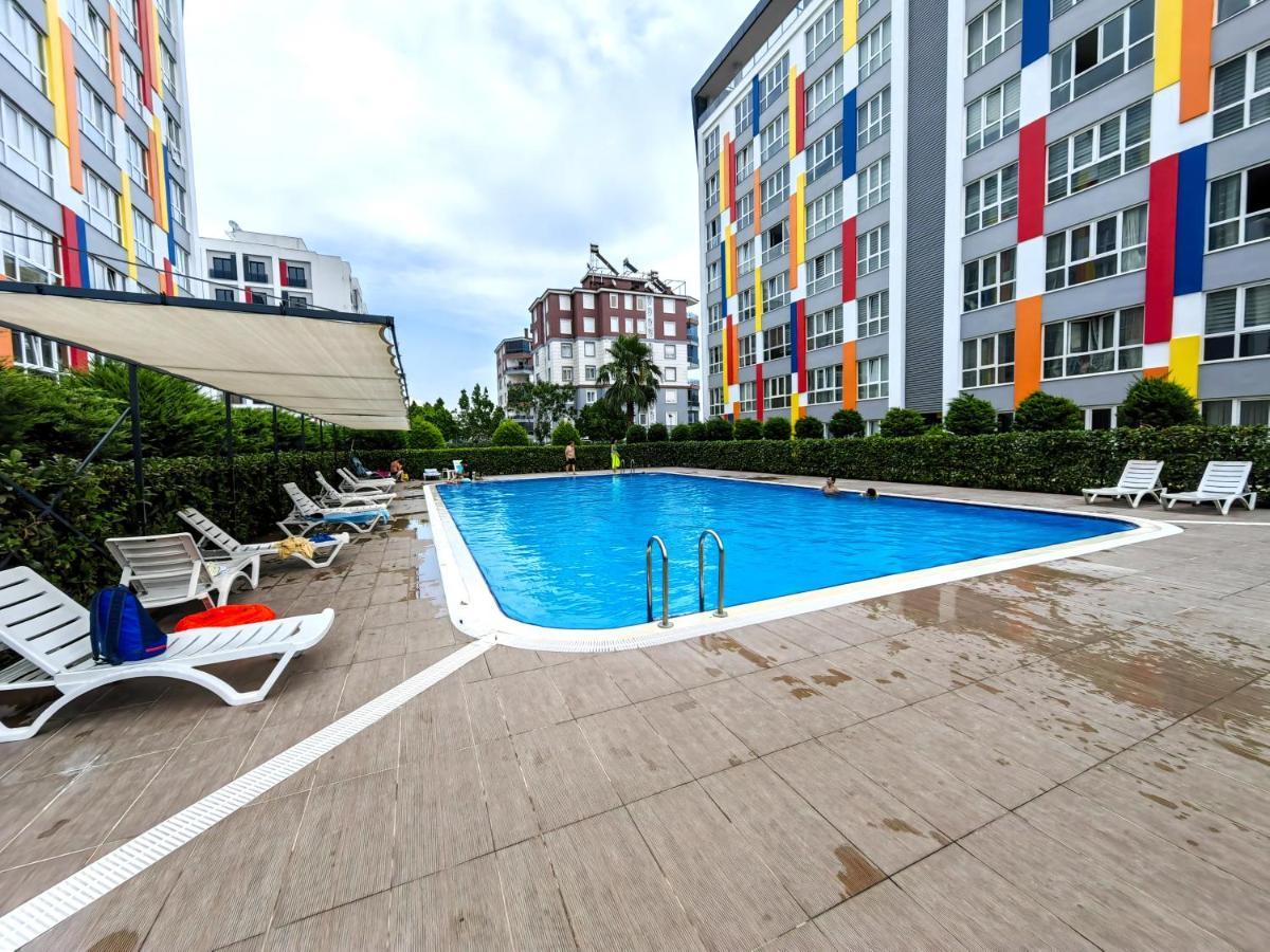 Selin'S Apartment With Pool View Antalya Bagian luar foto